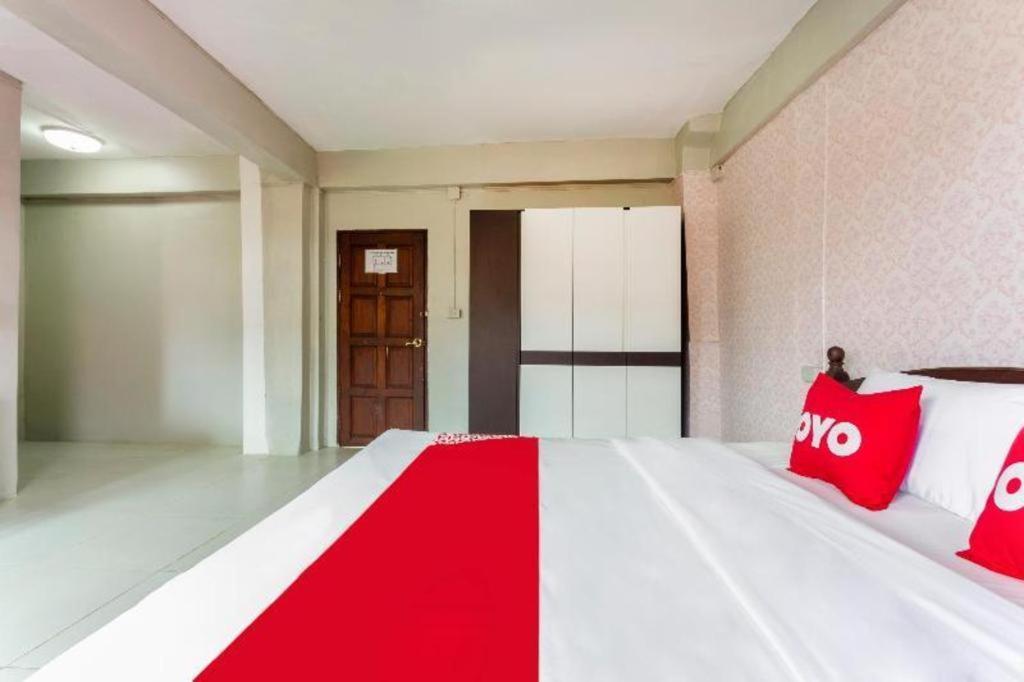 Oyo 1012 Vintage Home قرية ماي سالونج المظهر الخارجي الصورة